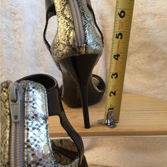 Max Rave Black and Silver Snakeskin Heels - Picture 5 of 5